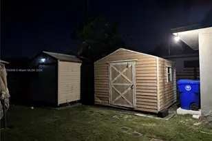 1838 NW 18th St, Miami, FL 33125 - Photo 21