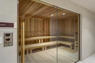 215 N New River Dr E, Fort Lauderdale, FL 33301 - Photo 13