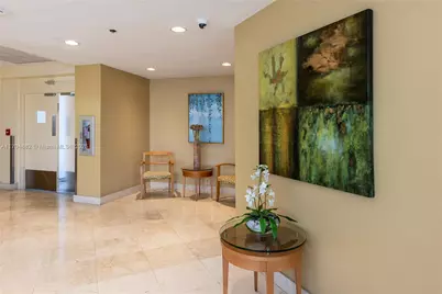 6767 Collins Ave #1409, Miami Beach, FL 33141 - Photo 27