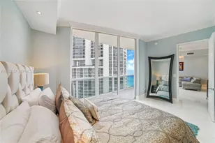 18101 Collins Ave, Sunny Isles Beach, FL 33160 - Photo 9