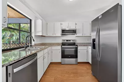 205 SW Christmas Ter, Port Saint Lucie, FL 34984 - Photo 17