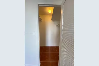 15600 NW 7th Ave #520, Miami, FL 33169 - Photo 11