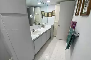 90 Edgewater Dr, Coral Gables, FL 33133 - Photo 25