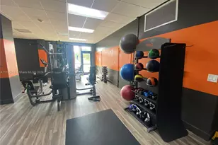 90 Edgewater Dr, Coral Gables, FL 33133 - Photo 45