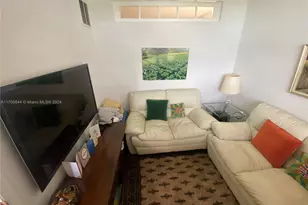 90 Edgewater Dr, Coral Gables, FL 33133 - Photo 19