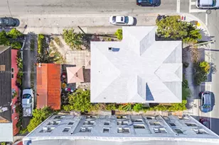 676 SW 1st St, Miami, FL 33130 - Photo 9