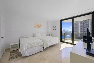 19667 Turnberry Way, Aventura, FL 33180 - Photo 17