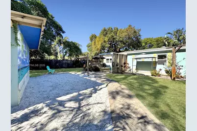 1820 SW 11th Ct, Fort Lauderdale, FL 33312 - Photo 29