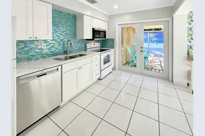 1820 SW 11th Ct, Fort Lauderdale, FL 33312 - Photo 19
