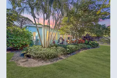 1820 SW 11th Ct, Fort Lauderdale, FL 33312 - Photo 3