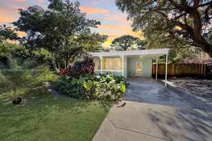 1820 SW 11th Ct, Fort Lauderdale, FL 33312 - Photo 1