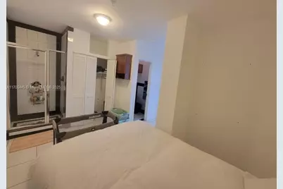5601 Collins Ave #PH-9, Miami Beach, FL 33140 - Photo 29