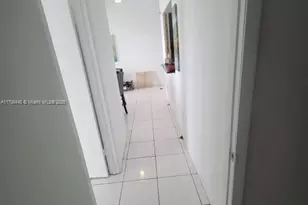 5601 Collins Ave, Miami Beach, FL 33140 - Photo 19