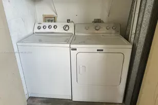 470 S Park Rd, Hollywood, FL 33021 - Photo 3