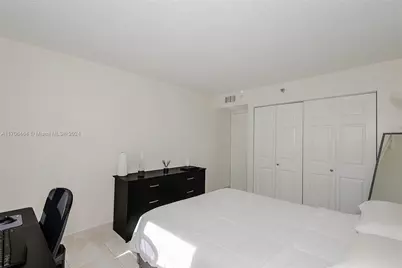 770 Claughton Island Dr #1914, Miami, FL 33131 - Photo 25