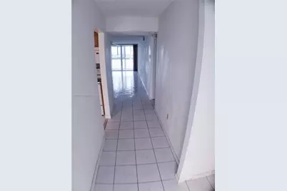 1075 NE Miami Gardens Dr #610, Miami, FL 33179 - Photo 11