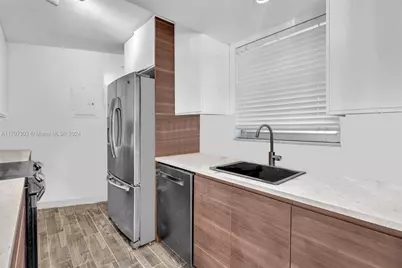 1881 Washington Ave #16H, Miami Beach, FL 33139 - Photo 7