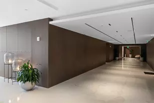 300 Biscayne Blvd Way, Miami, FL 33131 - Photo 7