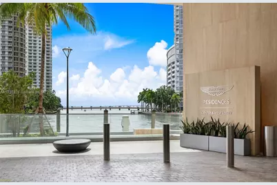 300 Biscayne Blvd Way #3406, Miami, FL 33131 - Photo 3