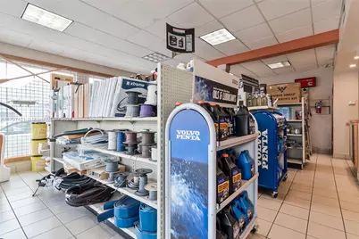 3200 NW South River Dr, Miami, FL 33142 - Photo 7