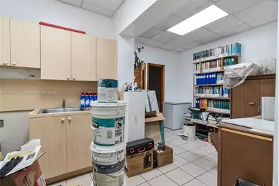 3200 NW South River Dr, Miami, FL 33142 - Photo 19