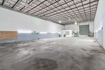 3200 NW South River Dr, Miami, FL 33142 - Photo 27