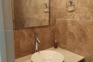 20033 NE 2nd Pl, Miami, FL 33179 - Photo 7