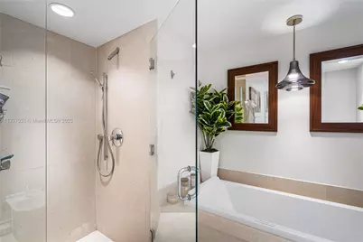 495 Brickell Ave #1702, Miami, FL 33131 - Photo 35