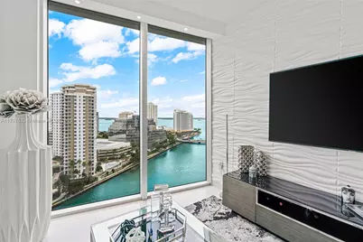 495 Brickell Ave #1702, Miami, FL 33131 - Photo 11