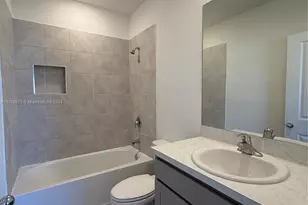 434 NE 13th St, Florida City, FL 33034 - Photo 7