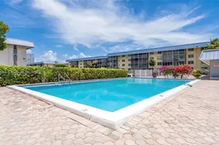 3600 NE 170th St, North Miami Beach, FL 33160 - Photo 31