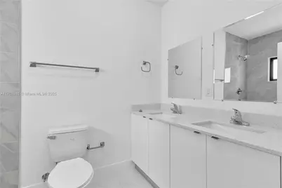 11970-11972 SW 213 St, Miami, FL 33177 - Photo 19