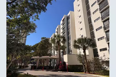 16919 N Bay Rd #117, Sunny Isles Beach, FL 33160 - Photo 1