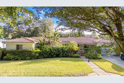 544 NE 106th St, Miami Shores, FL 33138 - Photo 1