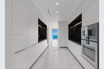 300 Biscayne Blvd Way #4703, Miami, FL 33131 - Photo 41