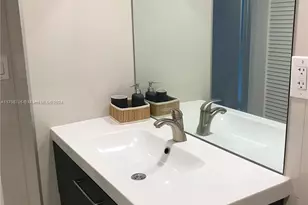 19390 Collins, Sunny Isles Beach, FL 33160 - Photo 27