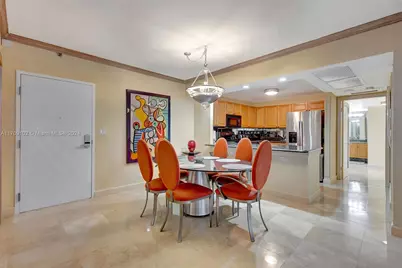 2301 Collins Ave #1206, Miami Beach, FL 33139 - Photo 7