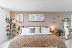 1800 NE 114th St, Miami, FL 33181 - Photo 45