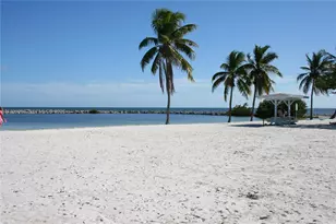 230 Antigua Rd, Key Largo, FL 33070 - Photo 31