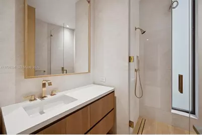 424 W Rivo Alto Dr, Miami Beach, FL 33139 - Photo 57