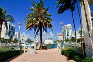 7900 Harbor Island Dr, North Bay Village, FL 33141 - Photo 27