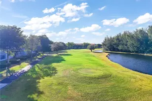 900 SW 125th Way, Pembroke Pines, FL 33027 - Photo 33