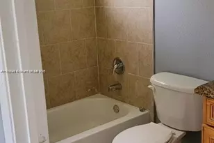 1562 Lake Crystal Dr, West Palm Beach, FL 33411 - Photo 15