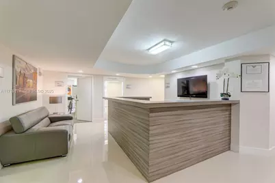 825 Brickell Bay Dr #246- 7, Miami, FL 33131 - Photo 7