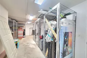 120 SW 8th Ave, Miami, FL 33130 - Photo 11