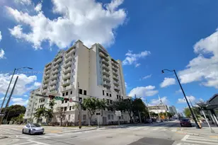 120 SW 8th Ave, Miami, FL 33130 - Photo 1