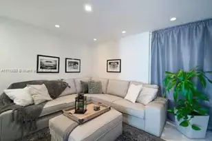 100 Lincoln Rd, Miami Beach, FL 33139 - Photo 19