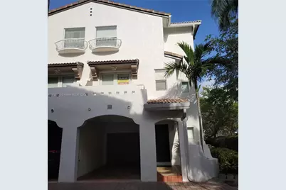2005 Oceanwalk Ter, Lauderdale by the Sea, FL 33062 - Photo 3