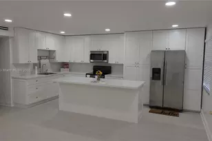 13455 SW 9th Ct, Pembroke Pines, FL 33027 - Photo 1