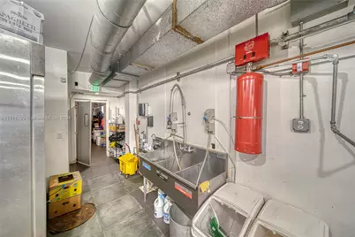 Commercial Property For Sale in North Miami, North Miami, FL 33161 - Photo 31